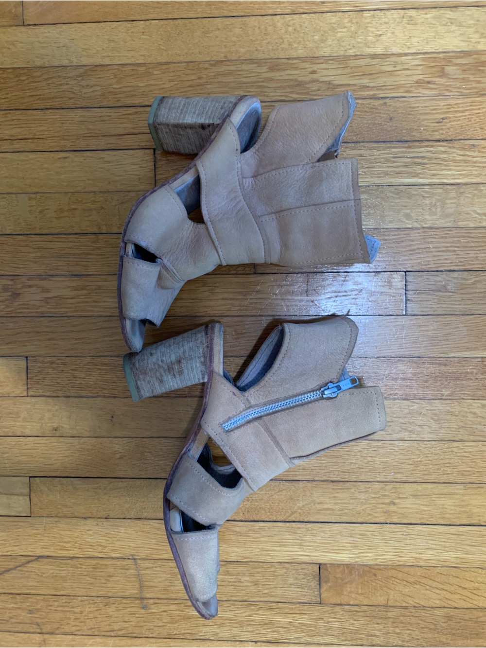 Free People Beige/Tan Suede Cutout Open-Toe Block Heel Sandals Leather